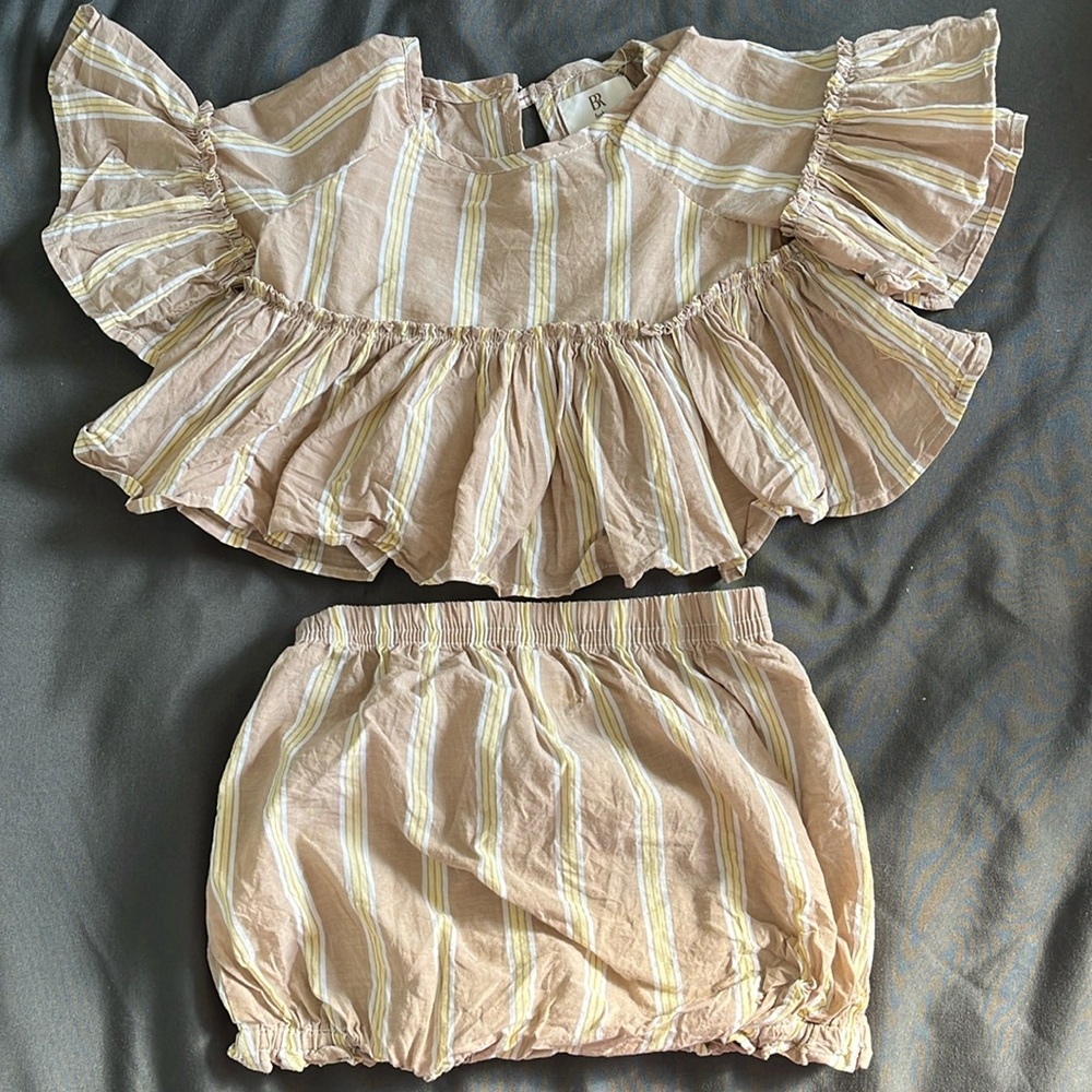 Banana Republic Baby Linen Outfit Set